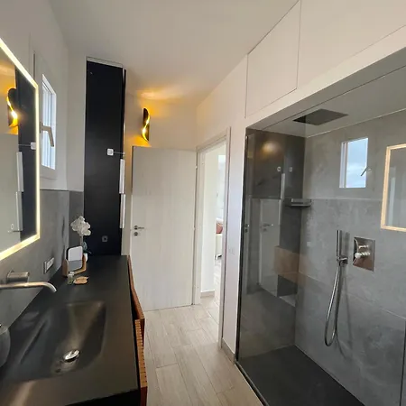Penthouse With View Of Rom